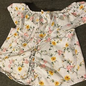 Floral top